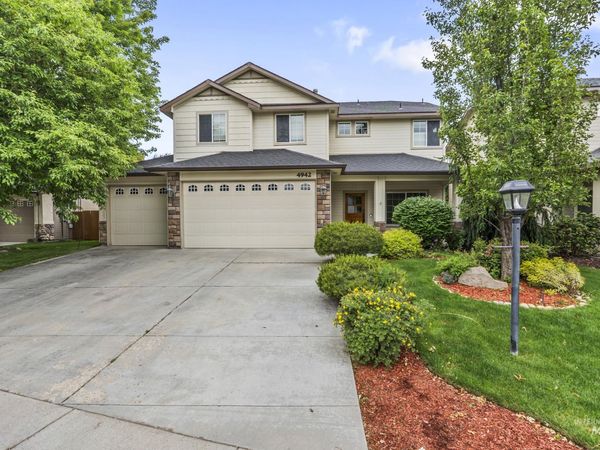 4942 N Wild Goose Way, Meridian, ID 83646