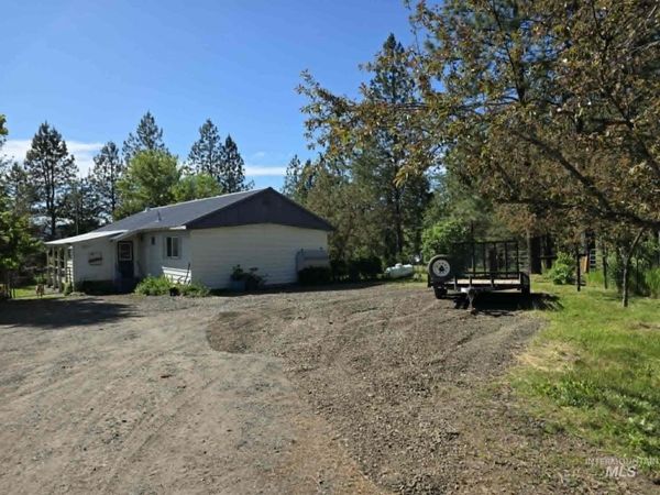 3871 Lakeview Road, Orofino, ID 83544
