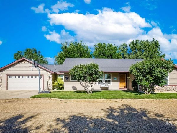 4349 S Happy Valley, Nampa, ID 83686