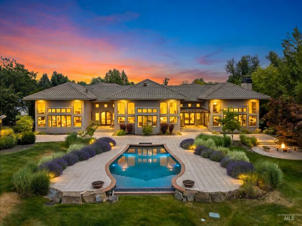 2698 W Penick Pointe Lane, Meridian, ID 83646