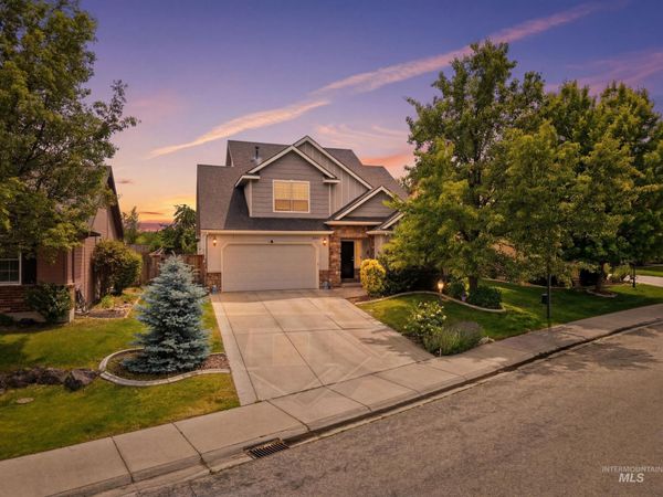 9973 W Arabian Dr, Boise, ID 83709