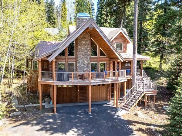 1160 Bellflower Pl., McCall, ID 83638