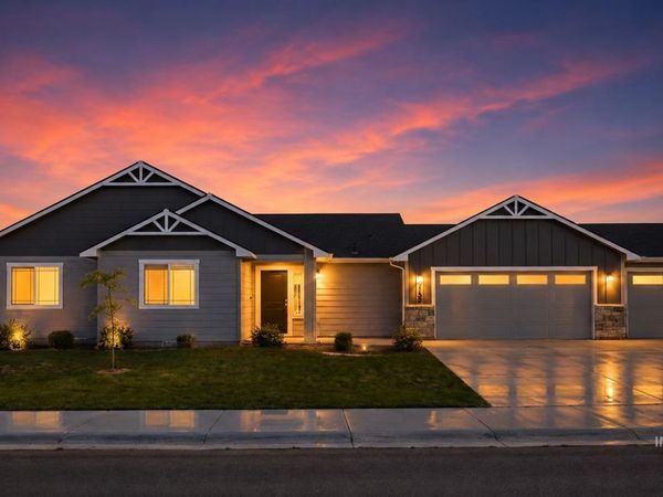 232 Stagecoach, Fruitland, ID 83619