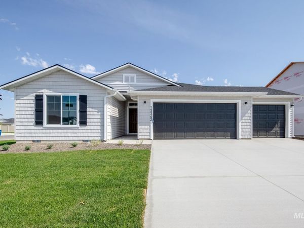 583 W Novak Dr, Emmett, ID 83617