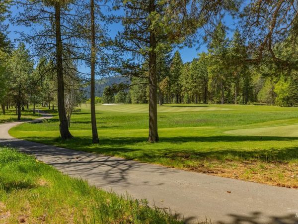 207 Spataro Drive, Donnelly, ID 83615