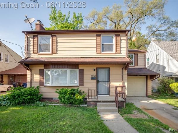 2952 Clement Street, Flint, MI 48504