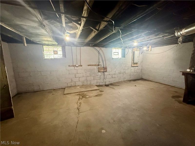 399 W Warren Avenue, Youngstown, OH 44511 Photo 13
