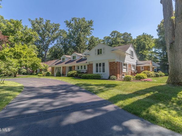 3244 Shakespeare Lane, Toledo, OH 43615