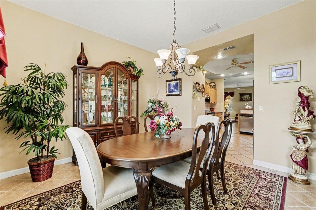 13387 Newcastle Avenue, Spring Hill, FL 34609 Photo