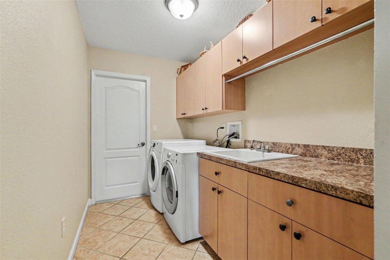 13387 Newcastle Avenue, Spring Hill, FL 34609 Photo