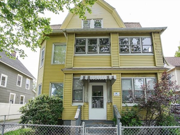 72-74 Crystal Ave, Unit 3, Springfield, MA 01108