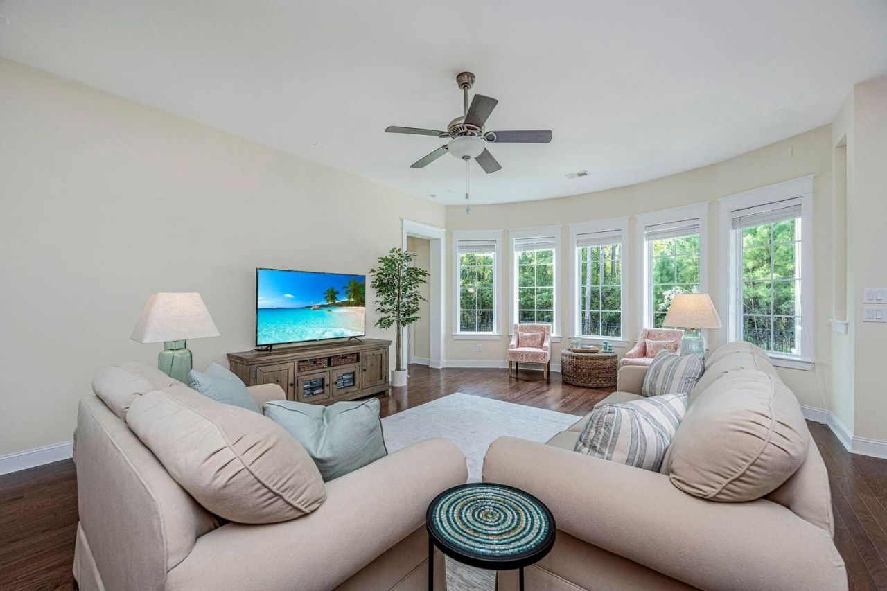 3695 Spindrift Drive Photo 8