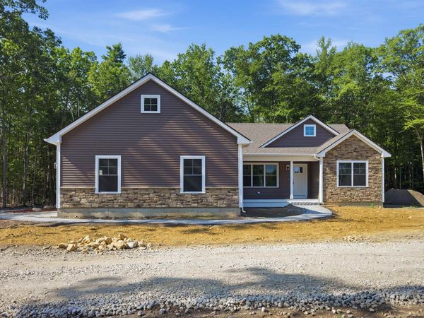 19 Bald Hill Road, Raymond, NH 03077