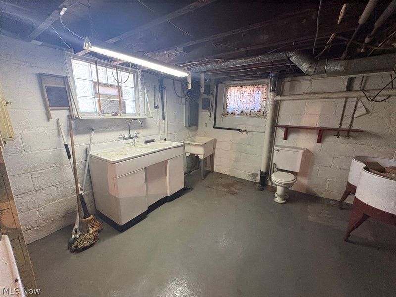 1936 E 45th Street, Ashtabula, OH 44004 Photo 32