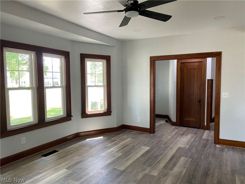 102 Downs Avenue, Newcomerstown, OH 43832 Photo 3