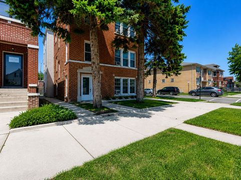 Main Photo