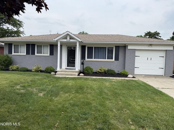 1038 Kirk Street , Maumee, OH 43537