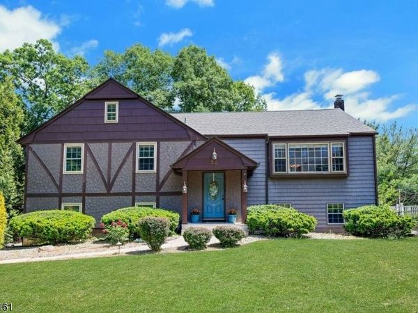 50 Crestwood Rd, Rockaway, NJ 07866