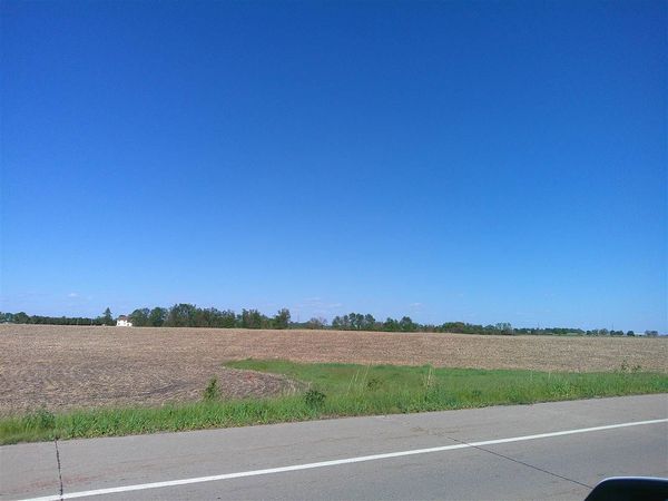 0000 Sand Rd, Iowa City, IA 52240