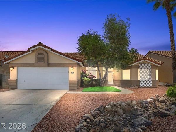 5720 Southern Trails Court , Las Vegas, NV 89113
