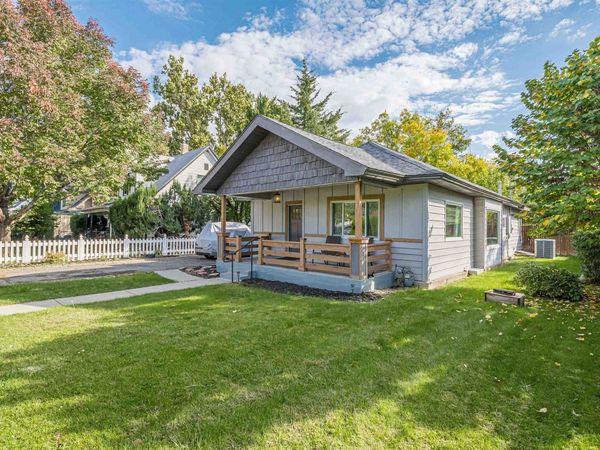 170 S Apple Street , Fruita, CO 81521