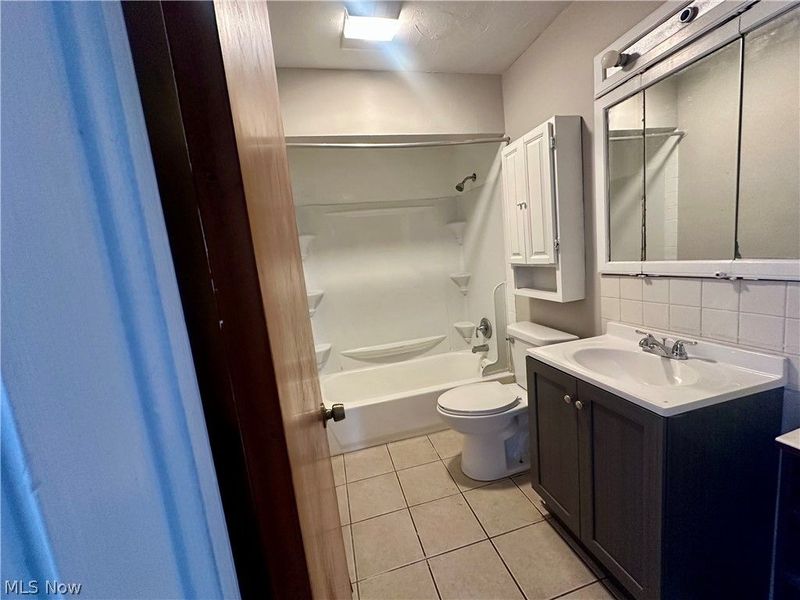 4904 E 90th Street, Garfield Heights, OH 44125 Photo 6