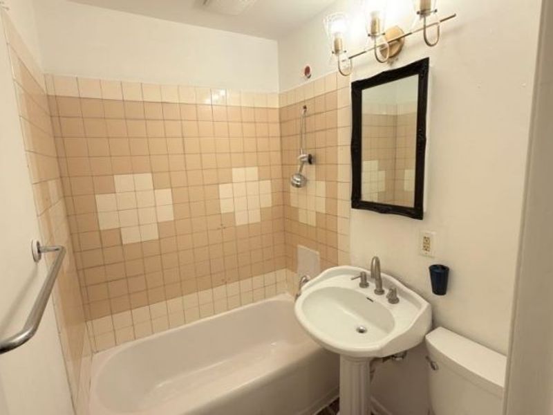 888 Garfield Street, Akron, OH 44310 Photo 9