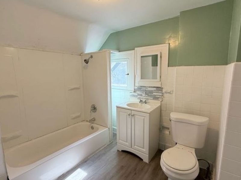 200 Jesse Avenue, Akron, OH 44310 Photo 16