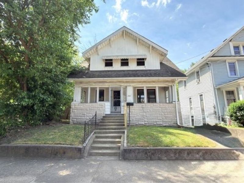 200 Jesse Avenue, Akron, OH 44310 Photo 3