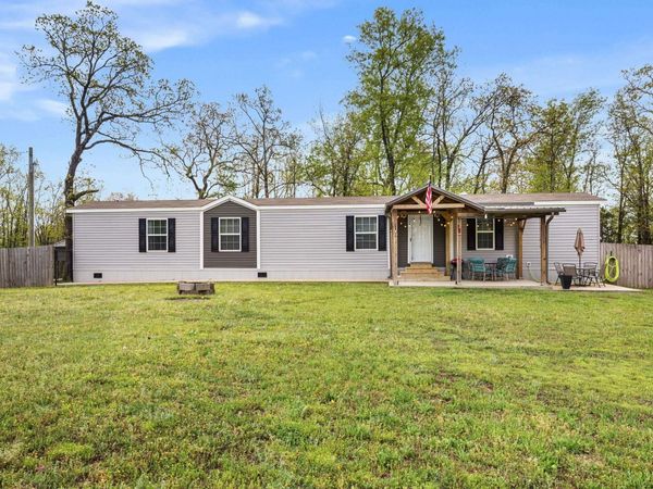 1136 Beryl Acres Road, Jacksonville, AR 72076