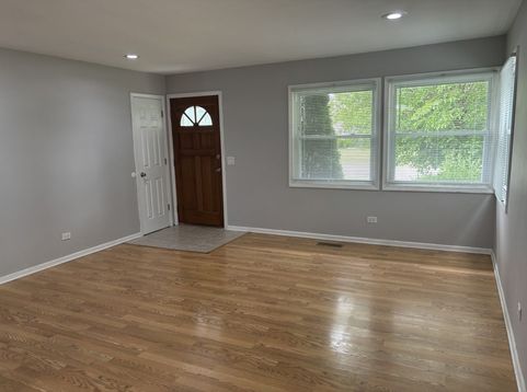 Main Photo