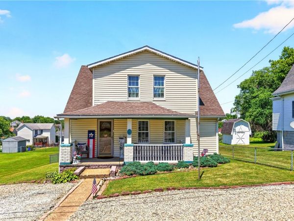 11 Highland Ave, Mount Pleasant, PA 15666