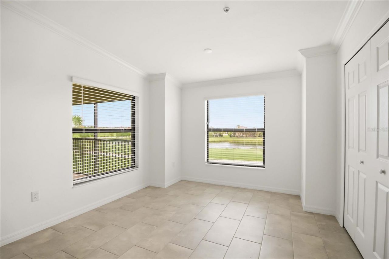 5695 Palmer Circle , Unit 203, Bradenton, FL 34211 Photo