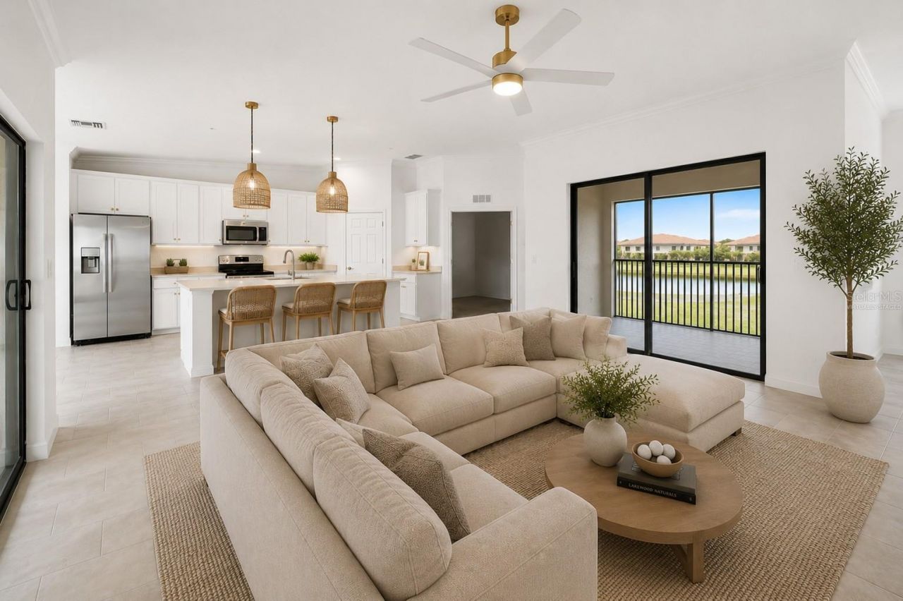 5695 Palmer Circle , Unit 203, Bradenton, FL 34211 Photo