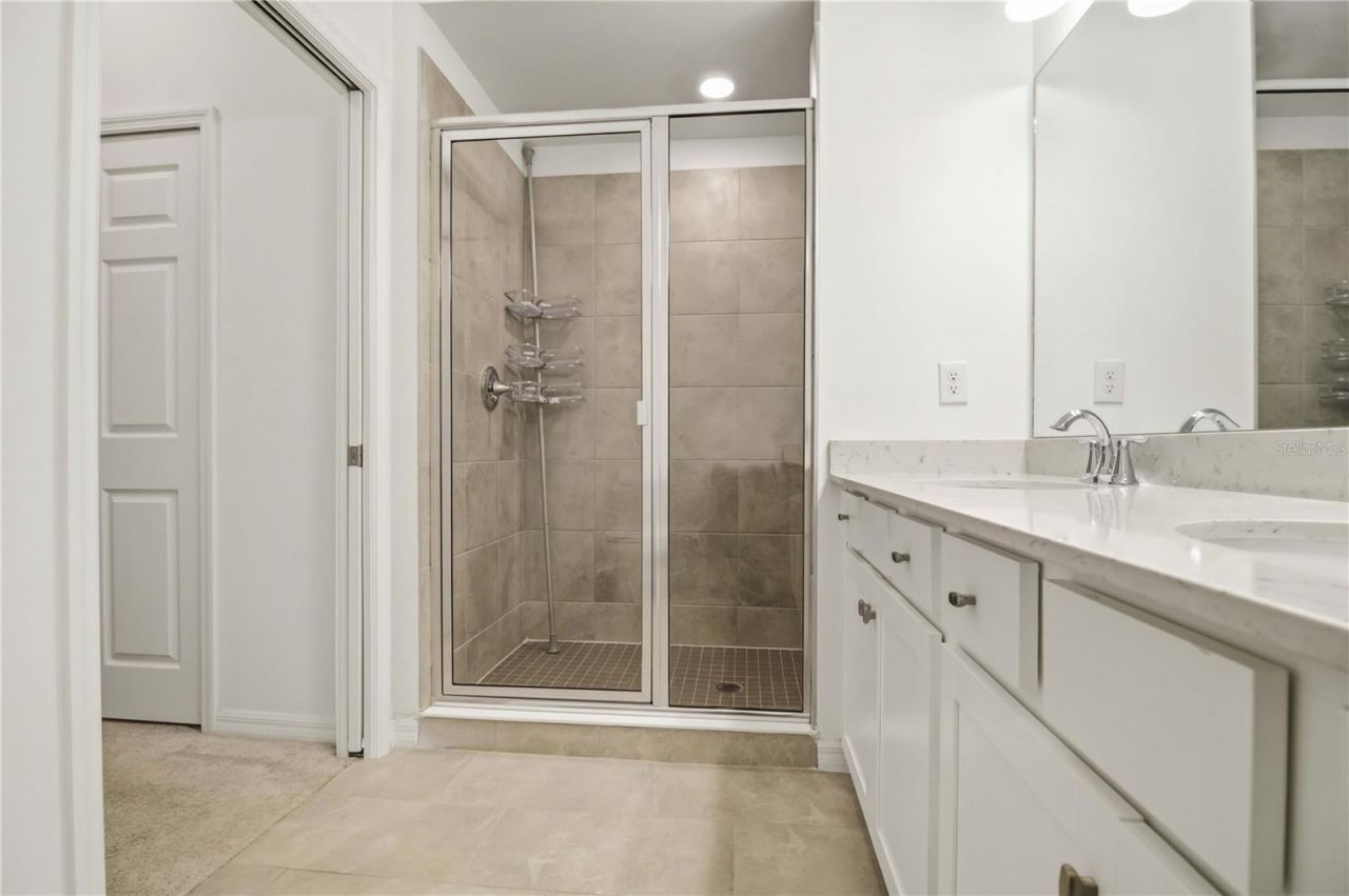 5695 Palmer Circle , Unit 203, Bradenton, FL 34211 Photo