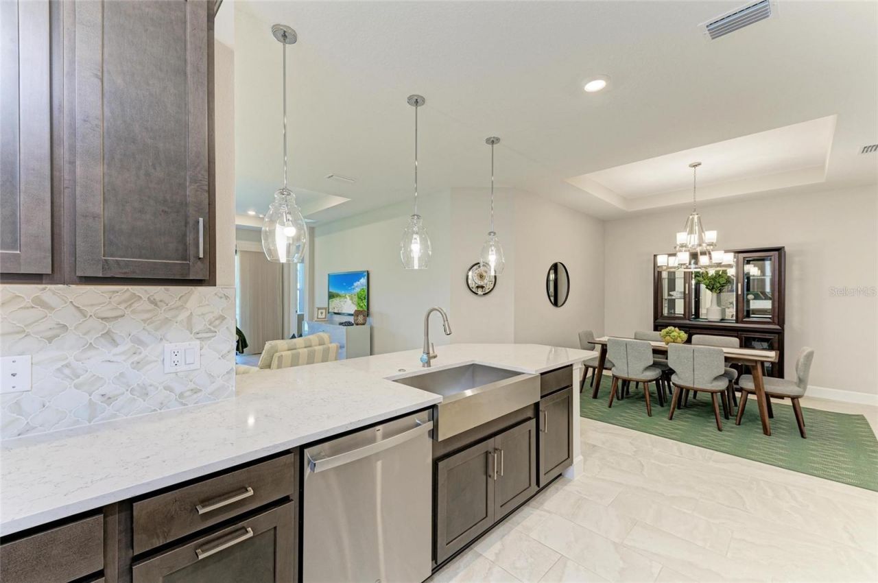 6179 Mesa Glen, Bradenton, FL 34203 Photo