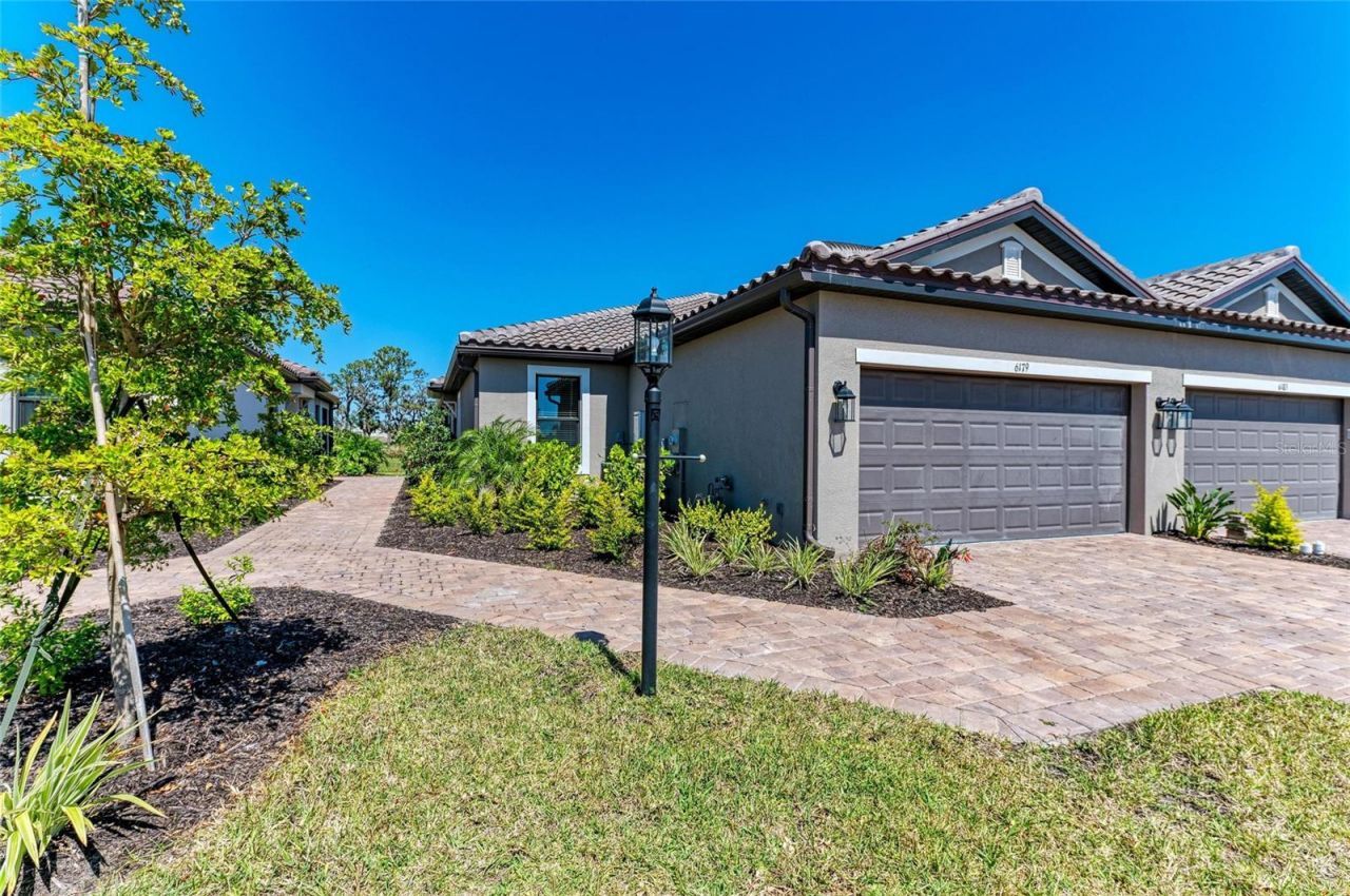 6179 Mesa Glen, Bradenton, FL 34203 Photo