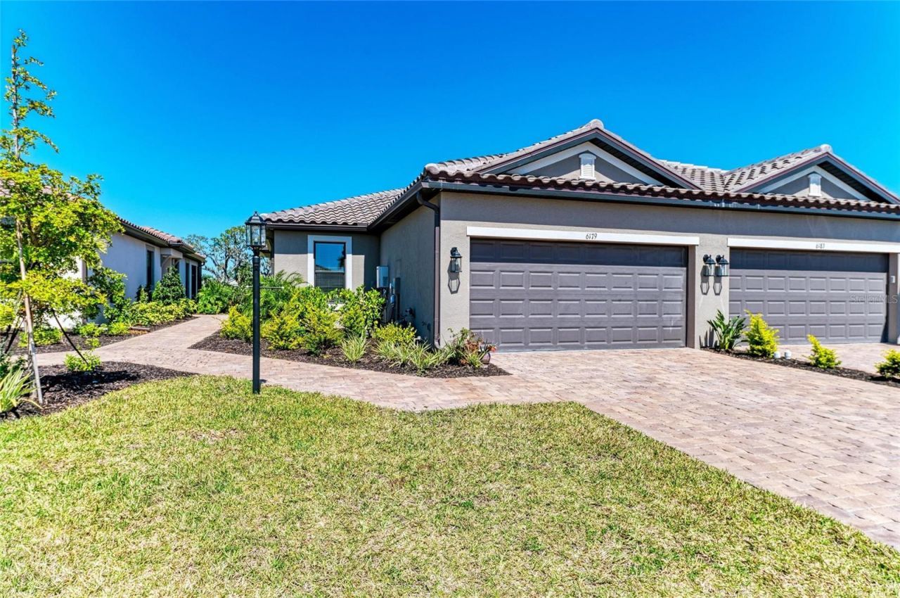 6179 Mesa Glen, Bradenton, FL 34203 Photo
