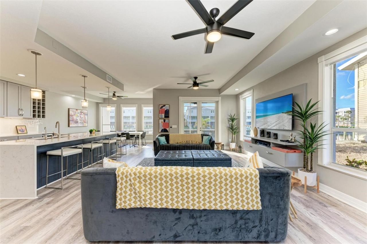 276 Lewis Circle, Unit 112, Punta Gorda, FL 33950 Photo
