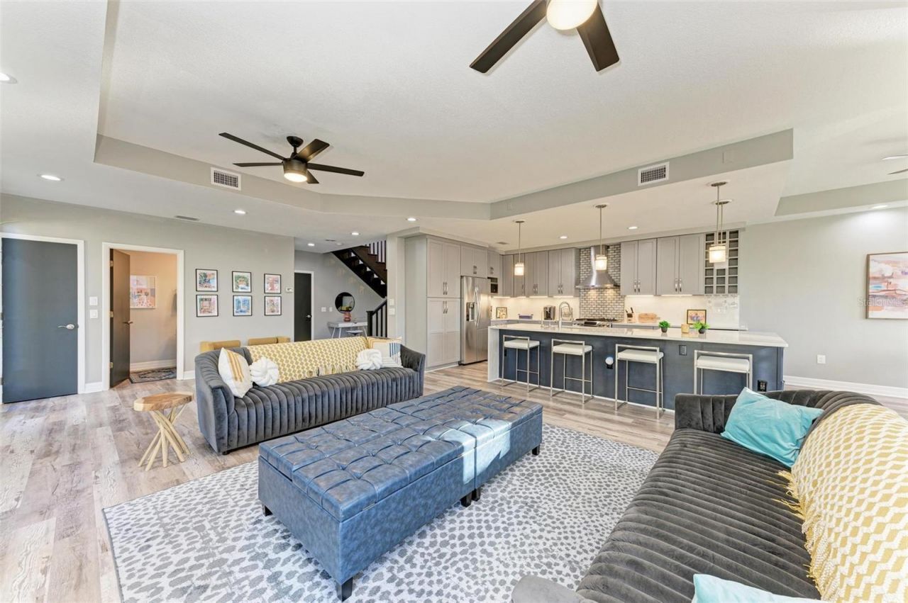276 Lewis Circle, Unit 112, Punta Gorda, FL 33950 Photo