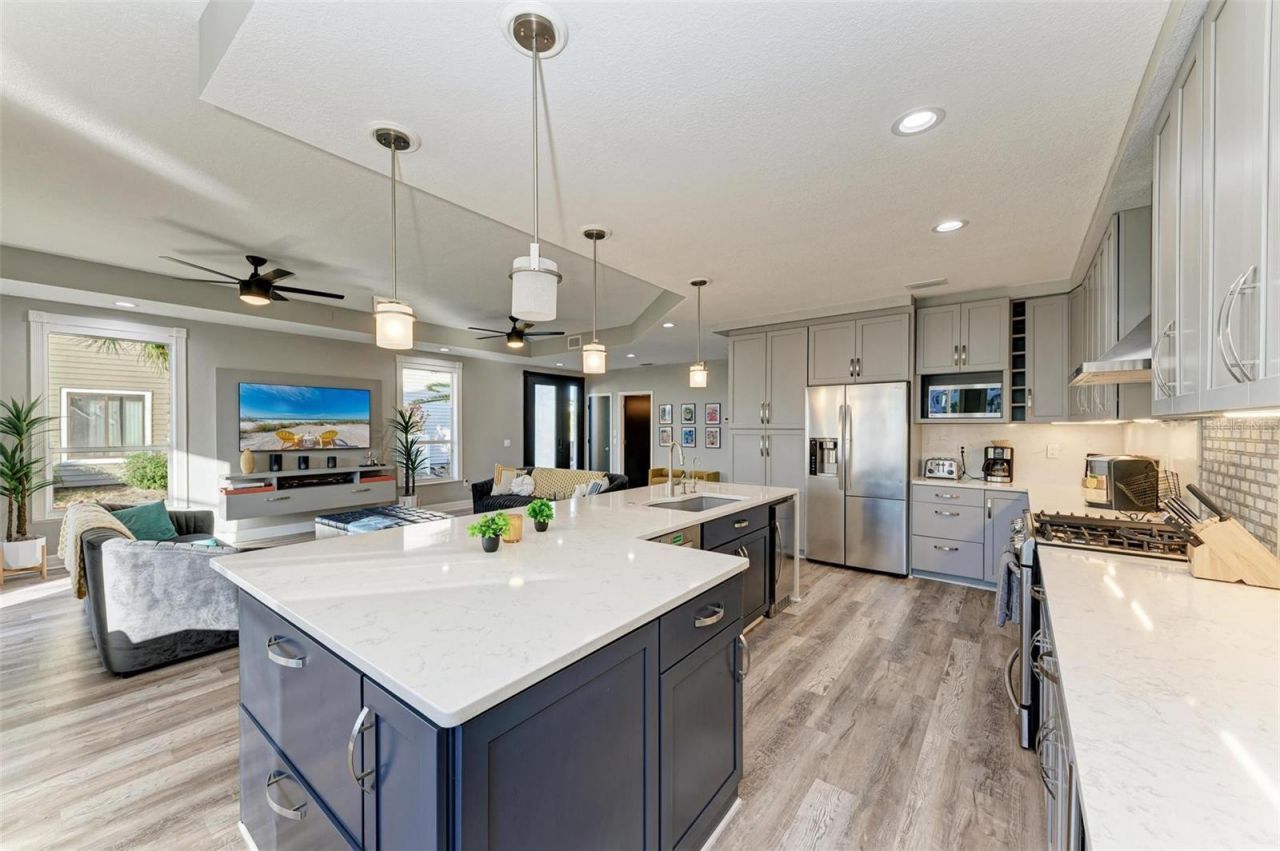 276 Lewis Circle, Unit 112, Punta Gorda, FL 33950 Photo