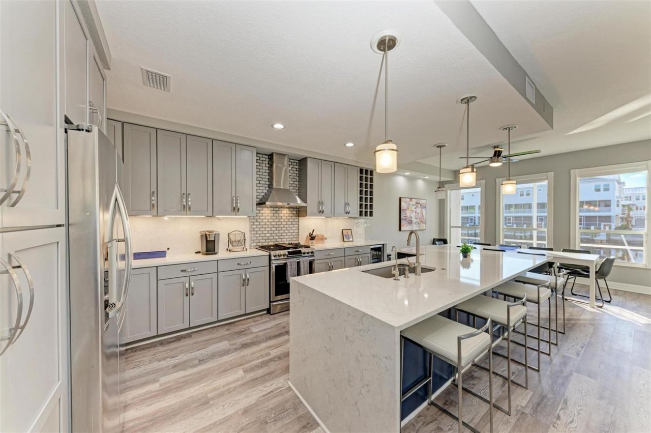 276 Lewis Circle, Unit 112, Punta Gorda, FL 33950 Photo
