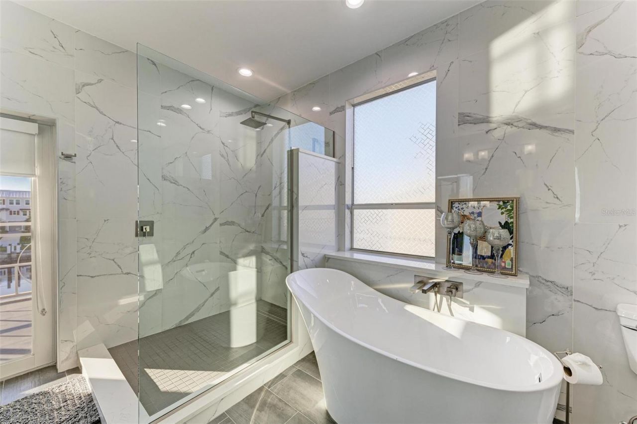 276 Lewis Circle, Unit 112, Punta Gorda, FL 33950 Photo