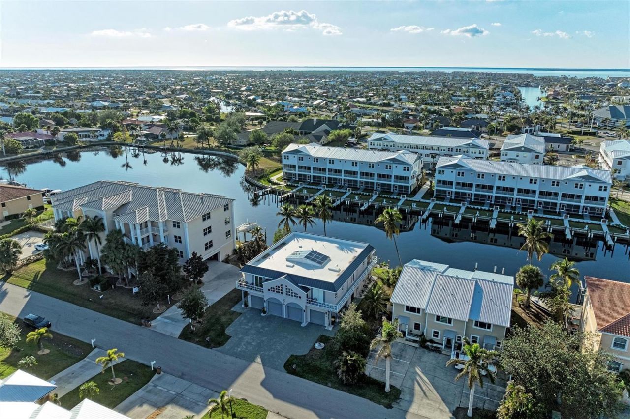 276 Lewis Circle, Unit 112, Punta Gorda, FL 33950 Photo