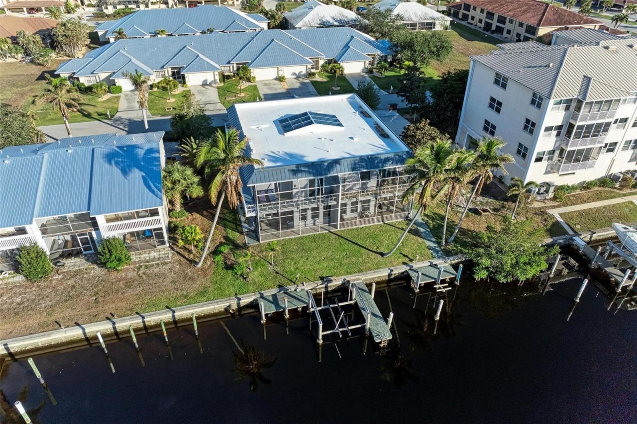 276 Lewis Circle, Unit 112, Punta Gorda, FL 33950 Photo