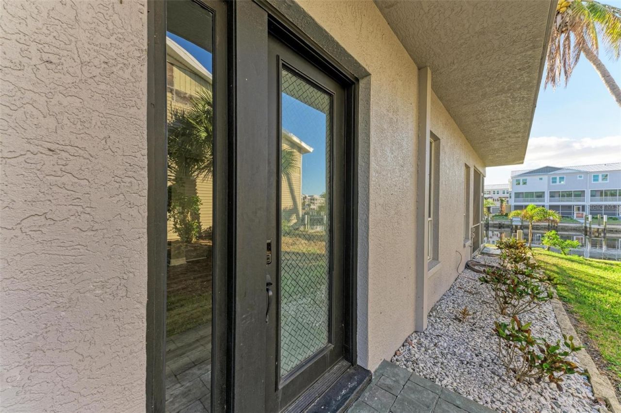 276 Lewis Circle, Unit 112, Punta Gorda, FL 33950 Photo