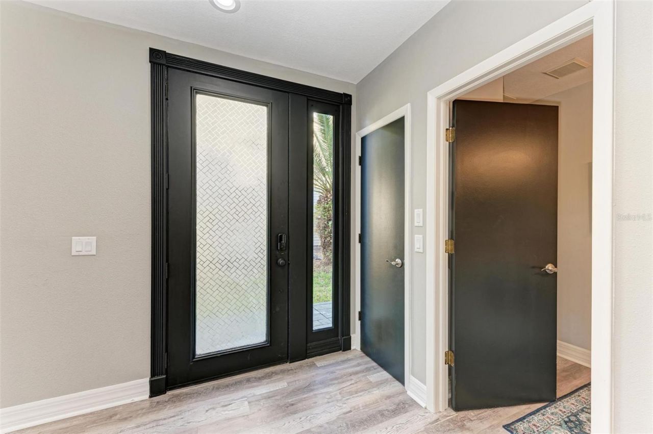 276 Lewis Circle, Unit 112, Punta Gorda, FL 33950 Photo