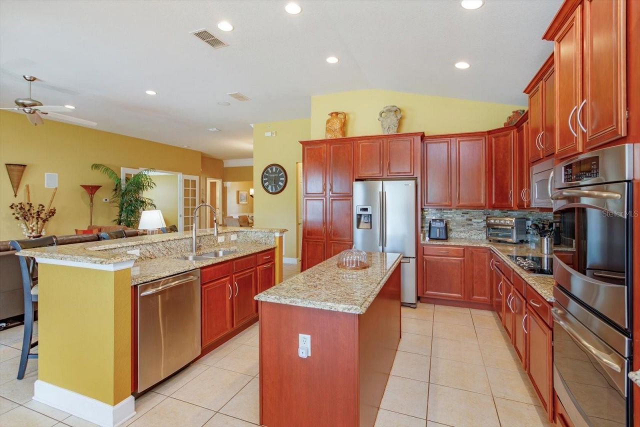 2759 Maria Isabel Avenue , Ocoee, FL 34761 Photo