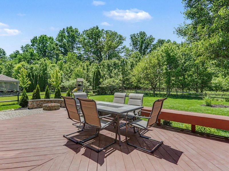 7584 Totten Springs Drive, Westerville, OH 43082 Photo 28