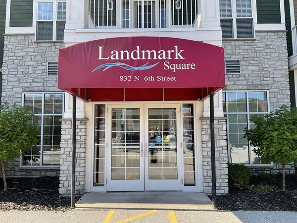 832 N 6th St, Unit 212, Sheboygan, WI 53081